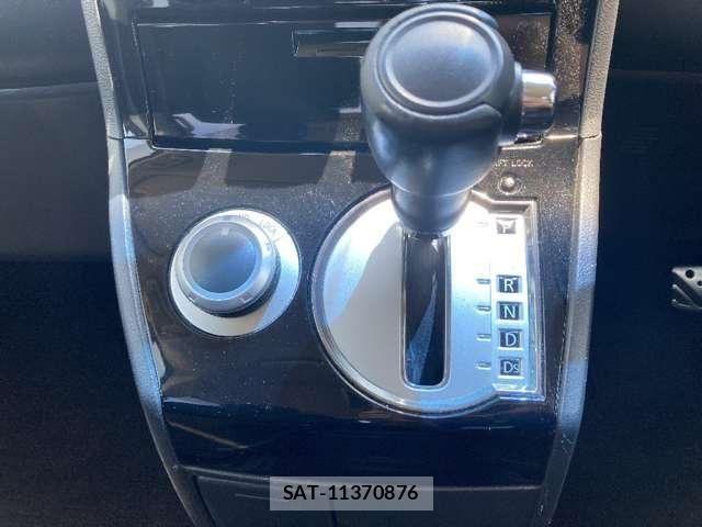 Mitsubishi DELICA 2016-02 8207315-10
