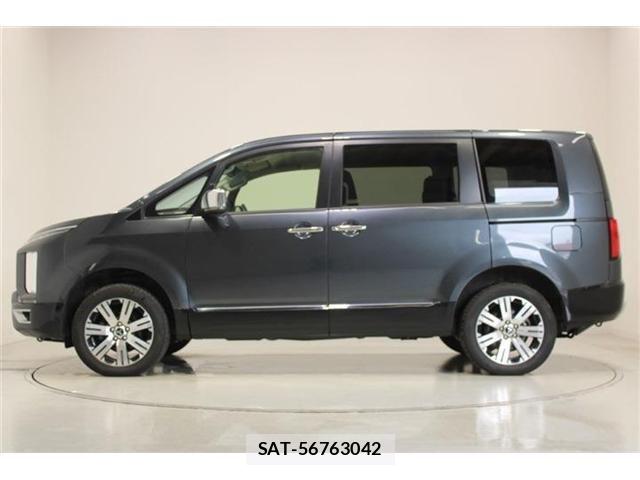 Mitsubishi DELICA 2024-01 8207297-9