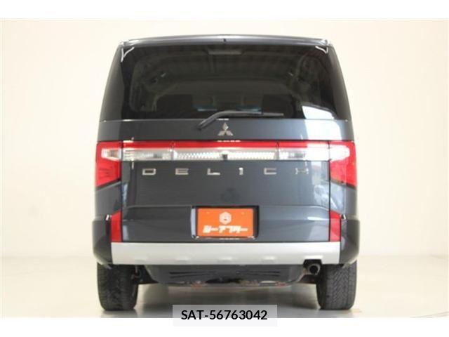 Mitsubishi DELICA 2024-01 8207297-11