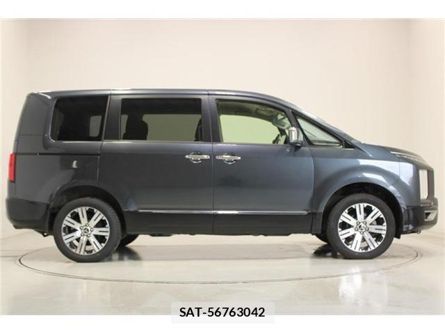 Mitsubishi DELICA 2024-01 8207297-13