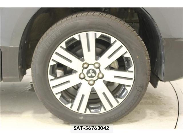 Mitsubishi DELICA 2024-01 8207297-22