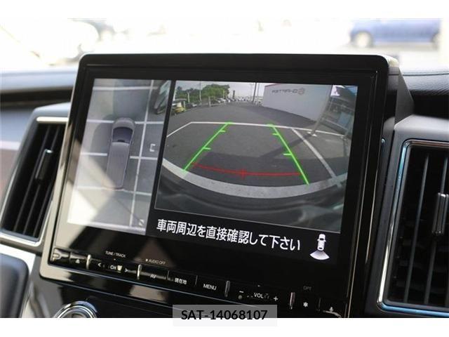 Mitsubishi DELICA 2020-02 8207306-3