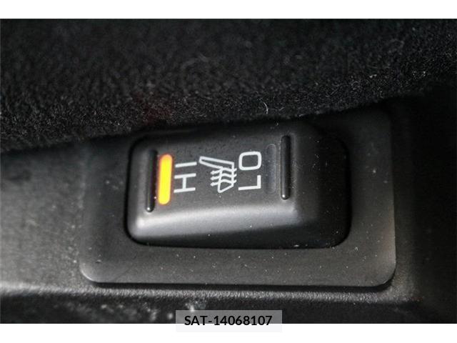 Mitsubishi DELICA 2020-02 8207306-5