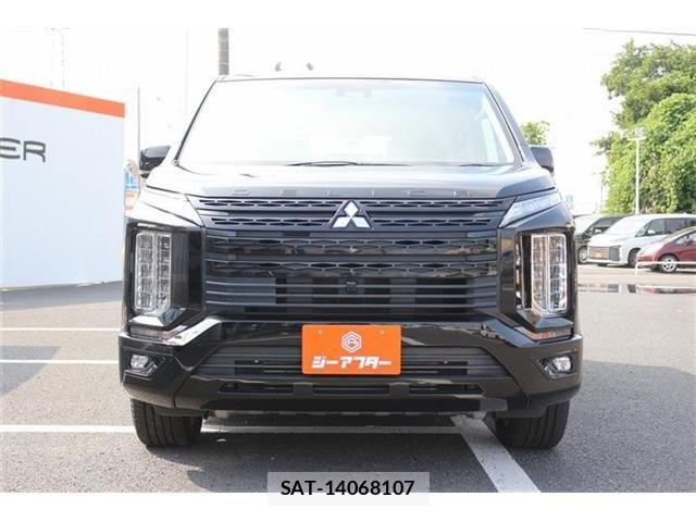Mitsubishi DELICA 2020-02 8207306-7