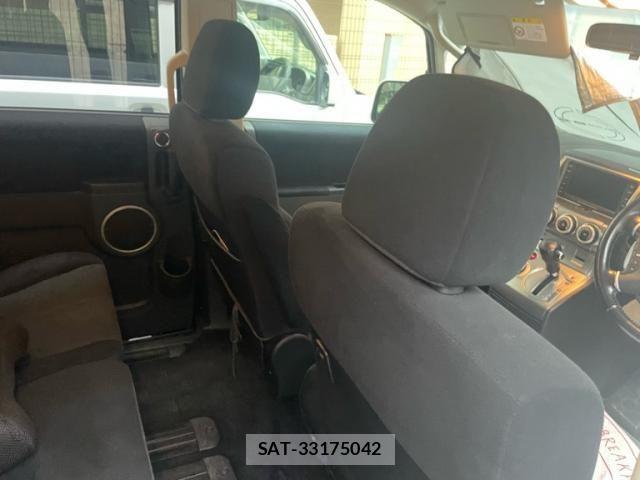 Mitsubishi DELICA 2007-06 8207316-9