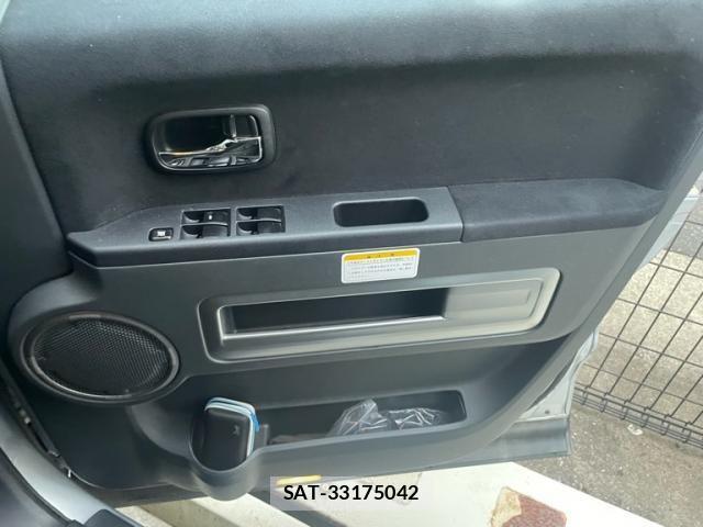 Mitsubishi DELICA 2007-06 8207316-16