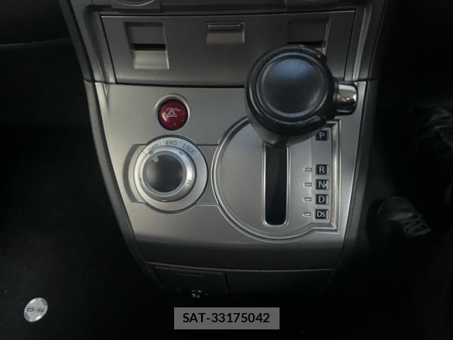 Mitsubishi DELICA 2007-06 8207316-20
