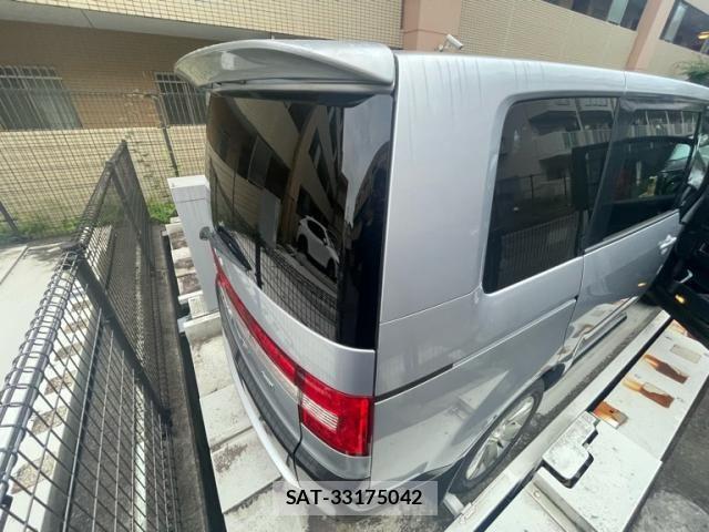 Mitsubishi DELICA 2007-06 8207316-3