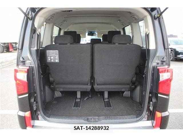 Mitsubishi DELICA 2024-06 8207302-27