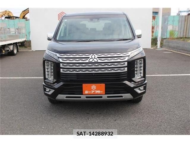 Mitsubishi DELICA 2024-06 8207302-6