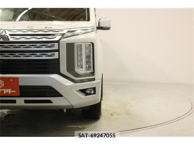 Mitsubishi DELICA 2019-02 8207307-13