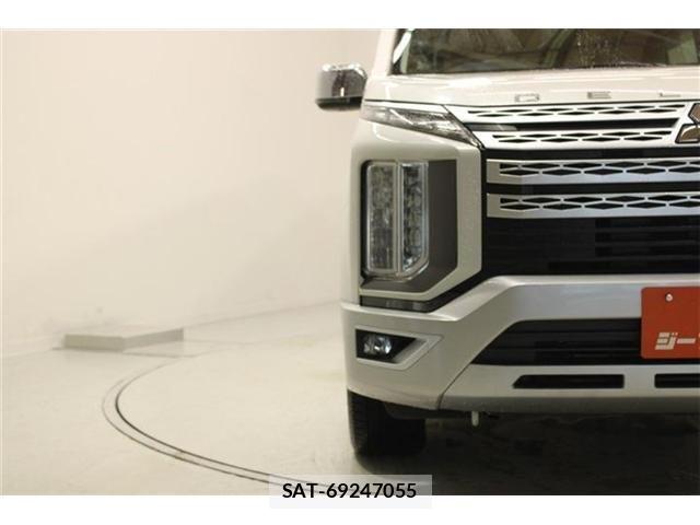 Mitsubishi DELICA 2019-02 8207307-15