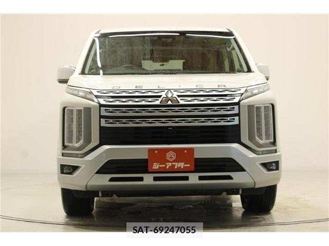 Mitsubishi DELICA 2019-02 8207307-6