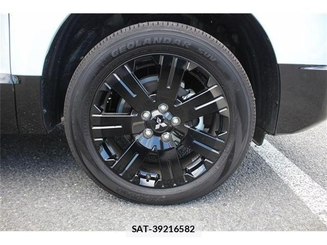 Mitsubishi DELICA 2026-01 8207290-17
