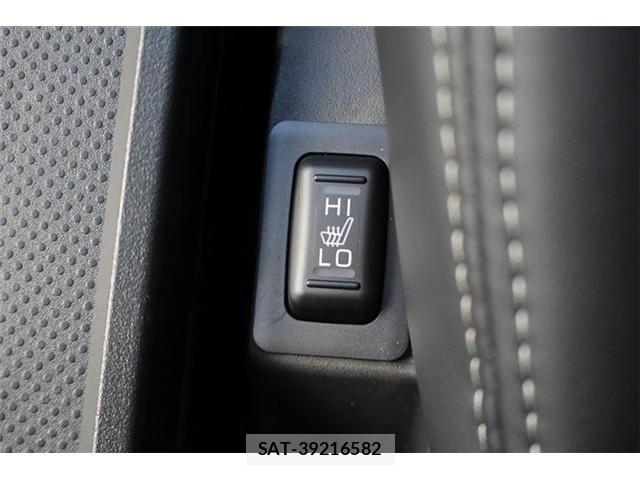 Mitsubishi DELICA 2026-01 8207290-4