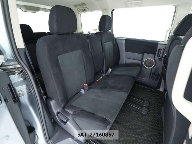 Mitsubishi DELICA 2012-01 8207312-6