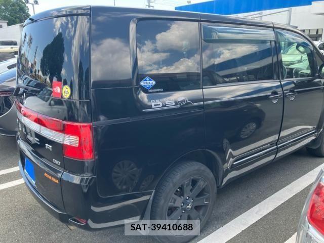 Mitsubishi DELICA 2018-07 8229554-2