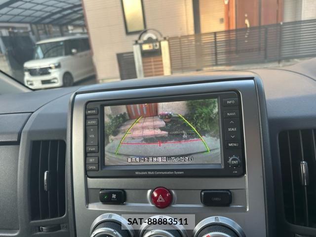 Mitsubishi DELICA 2009-10 8229561-18
