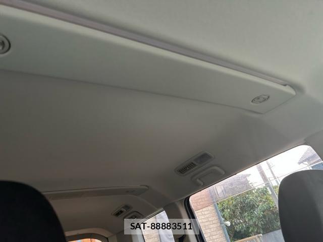 Mitsubishi DELICA 2009-10 8229561-21