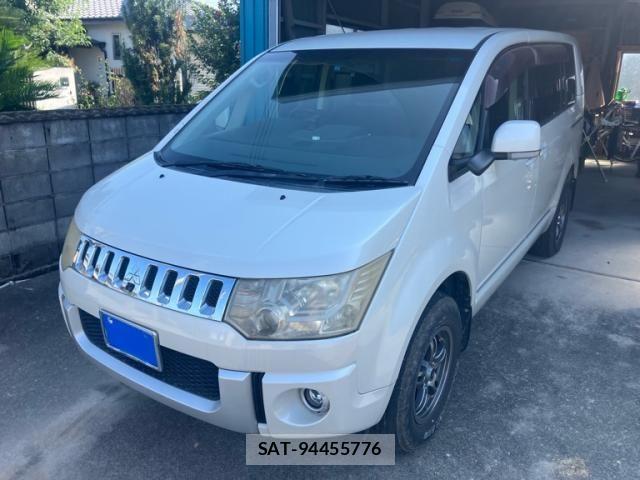 Mitsubishi DELICA 2009-08 8229563-1