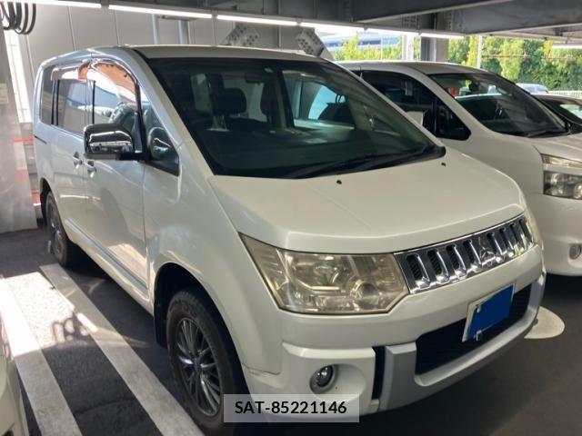 Mitsubishi DELICA 2010-09 8229562-3