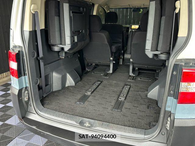 Mitsubishi DELICA 2012-04 8229555-15