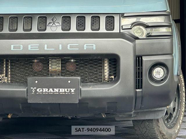 Mitsubishi DELICA 2012-04 8229555-18