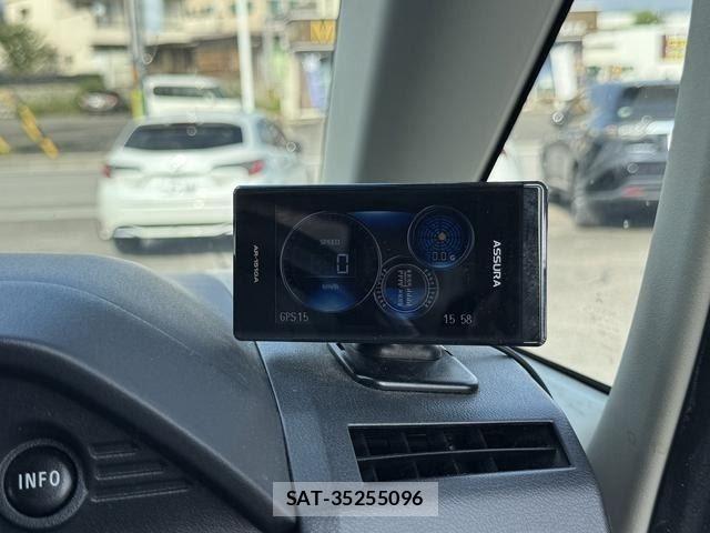 Mitsubishi DELICA 2016-03 8229556-19