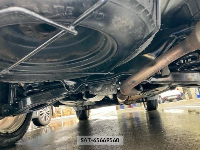 Mitsubishi DELICA 2010-12 8229560-9