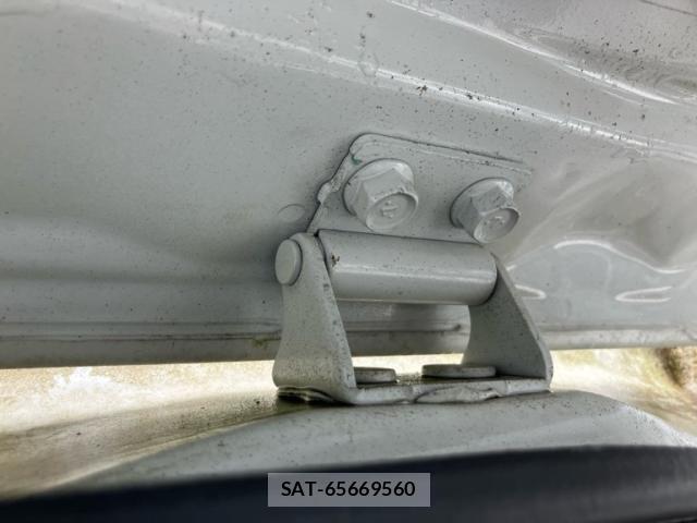 Mitsubishi DELICA 2010-12 8229560-11