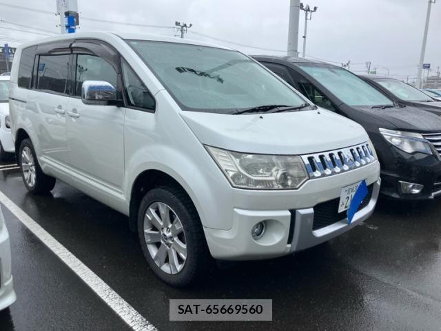 Mitsubishi DELICA 2010-12 8229560-1