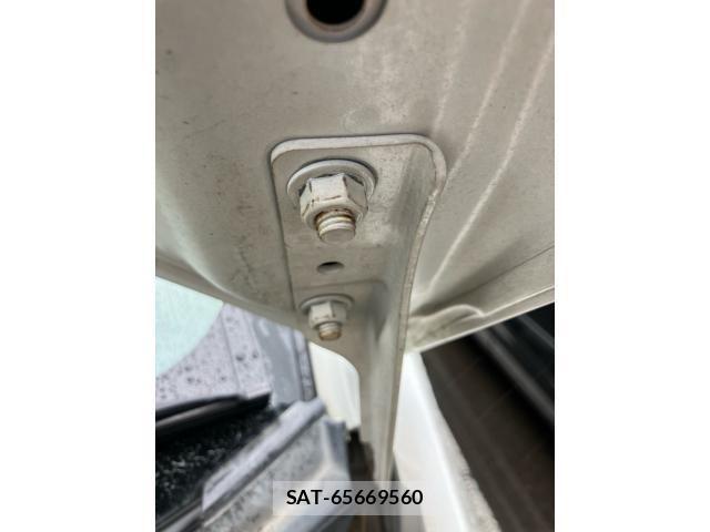 Mitsubishi DELICA 2010-12 8229560-19