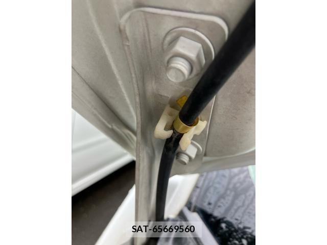 Mitsubishi DELICA 2010-12 8229560-20
