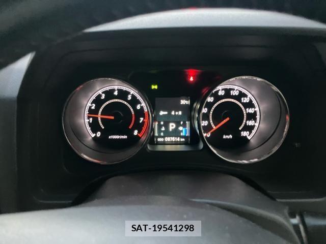Mitsubishi DELICA 2015-10 8229557-15