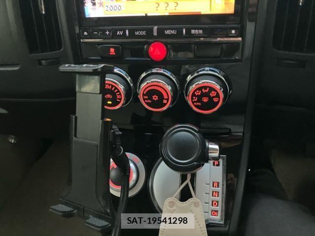 Mitsubishi DELICA 2015-10 8229557-21