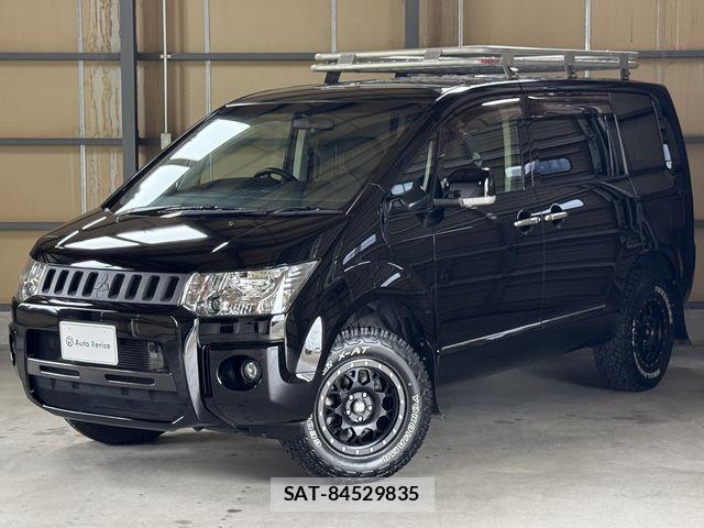 Mitsubishi DELICA 2015-09 8245059-0