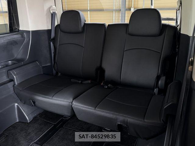 Mitsubishi DELICA 2015-09 8245059-10