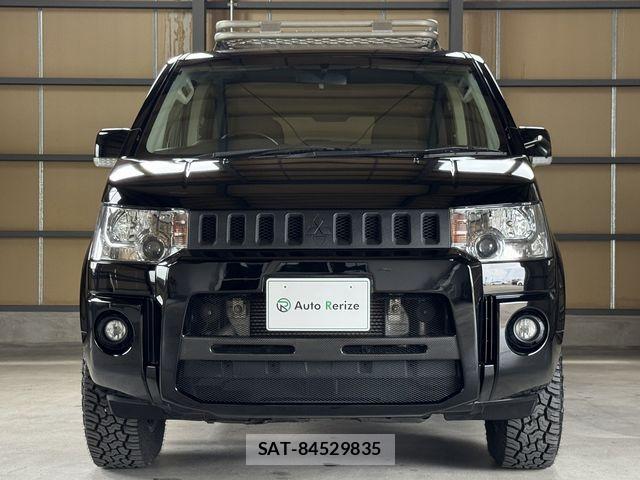 Mitsubishi DELICA 2015-09 8245059-1