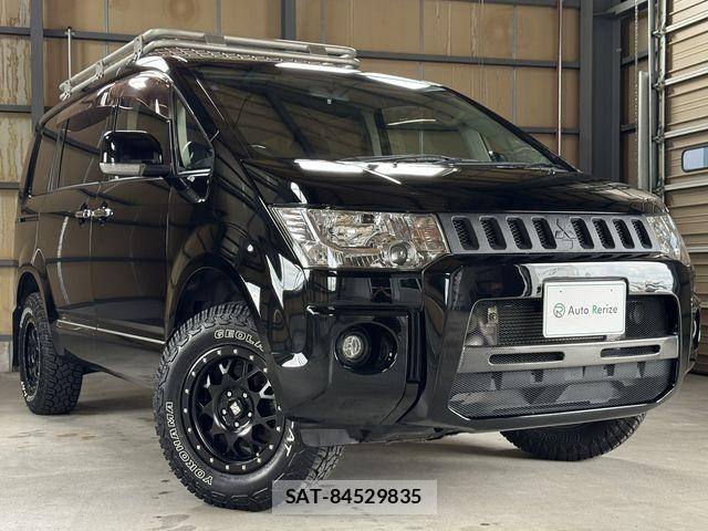 Mitsubishi DELICA 2015-09 8245059-2