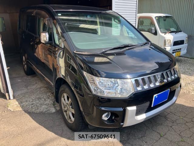 Mitsubishi DELICA 2007-08 8245063-0