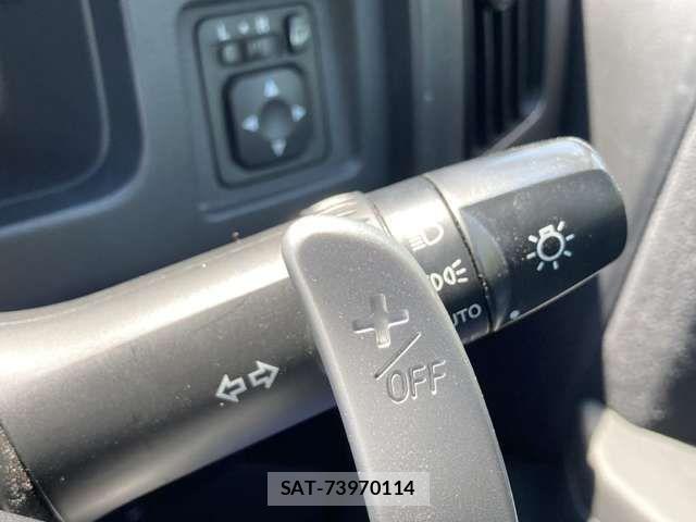 Mitsubishi DELICA 2016-10 8245055-15