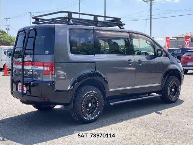Mitsubishi DELICA 2016-10 8245055-4