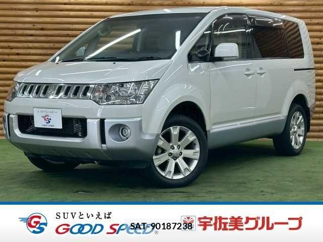 Mitsubishi DELICA 2015-09 8245057-0