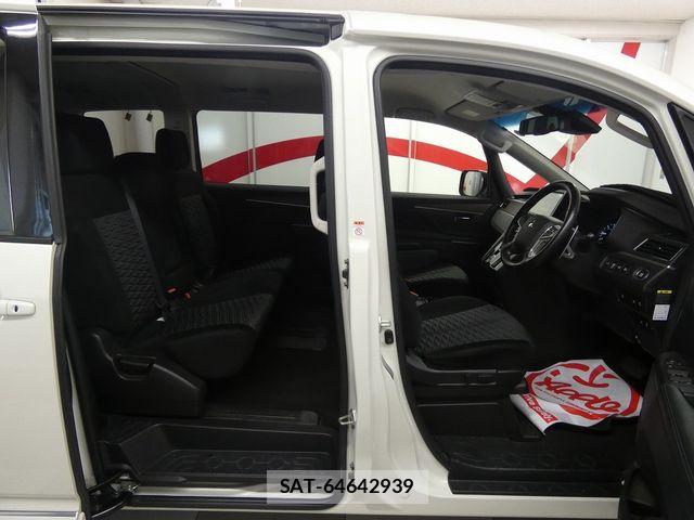 Mitsubishi DELICA 2021-02 8245052-12