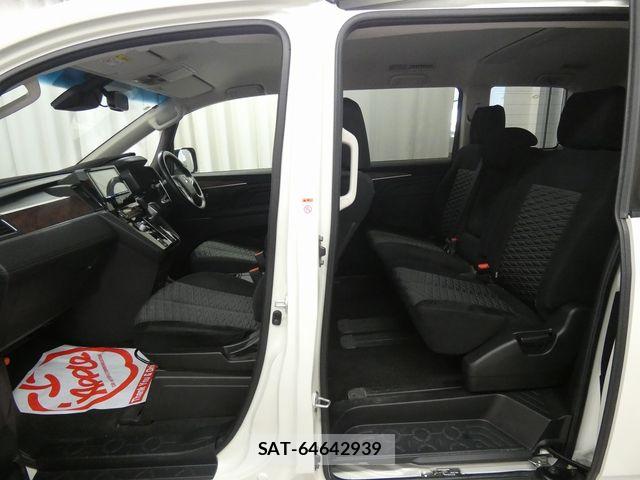Mitsubishi DELICA 2021-02 8245052-27