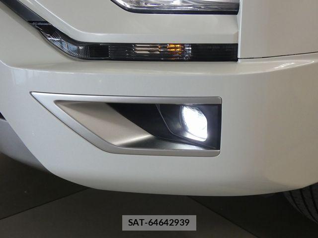 Mitsubishi DELICA 2021-02 8245052-3