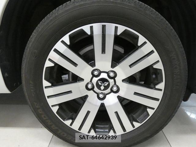 Mitsubishi DELICA 2021-02 8245052-4