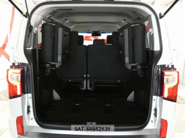 Mitsubishi DELICA 2021-02 8245052-7