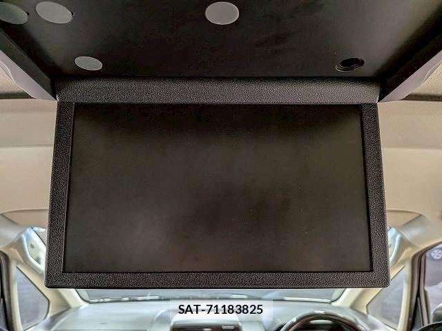 Mitsubishi DELICA 2016-02 8245058-7
