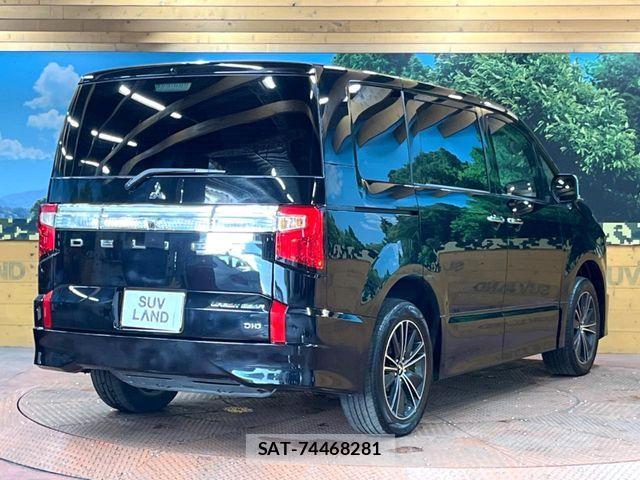 Mitsubishi DELICA 2019-03 8245054-16